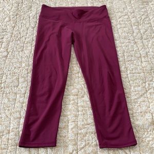 Burgundy Fabletics Crop Leggings